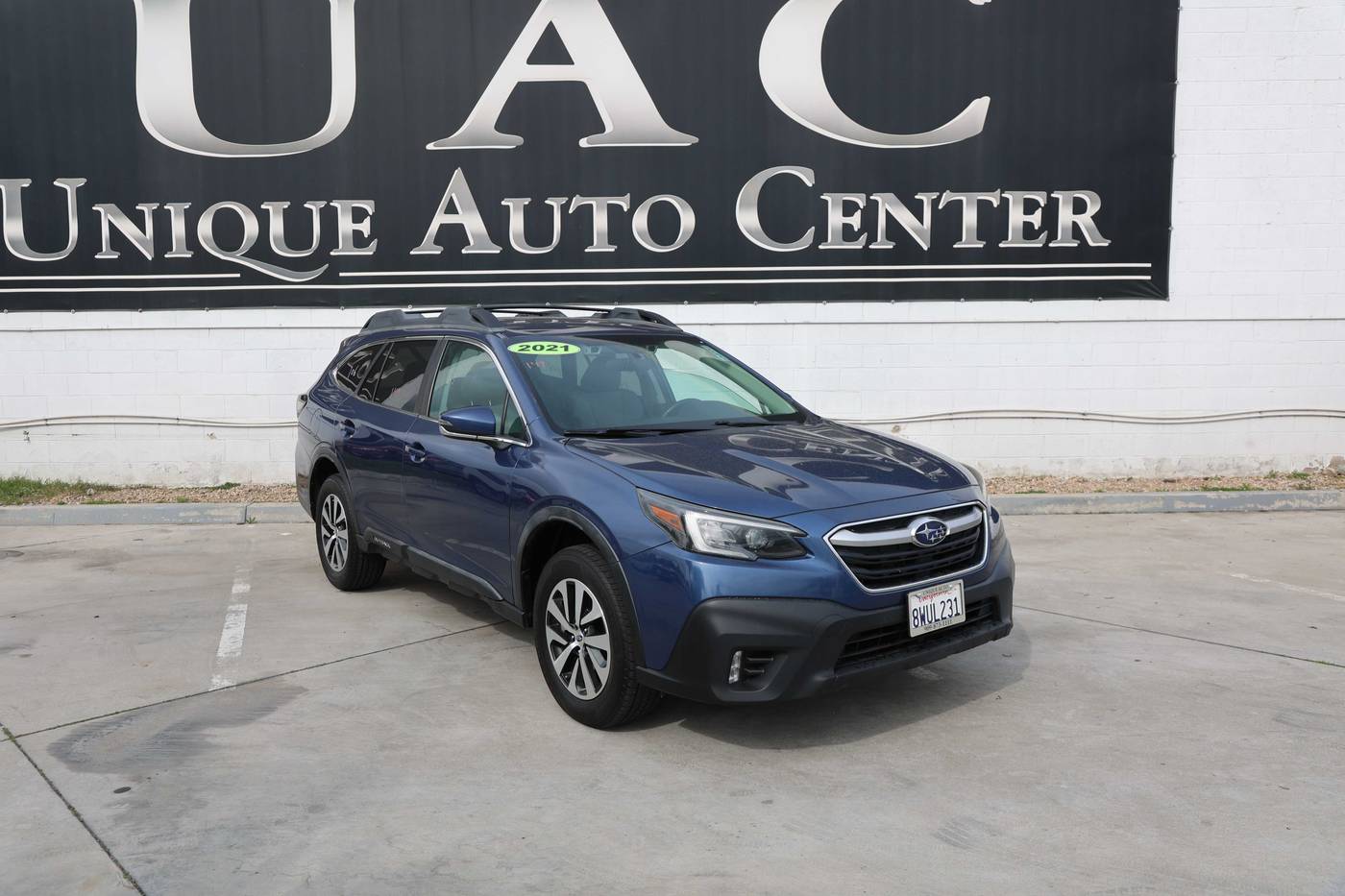 2021 Subaru Outback 2.5i Premium — SUV — 118,681 mi — Bloomington, CA