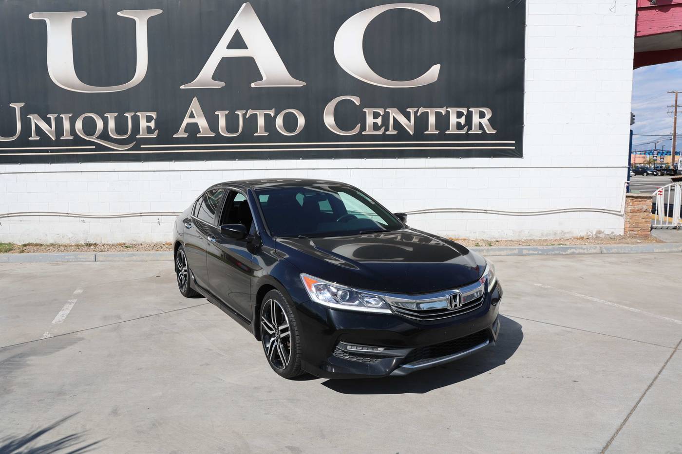 2016 Honda Accord Sport — Sedan — 122,115 mi — Bloomington, CA