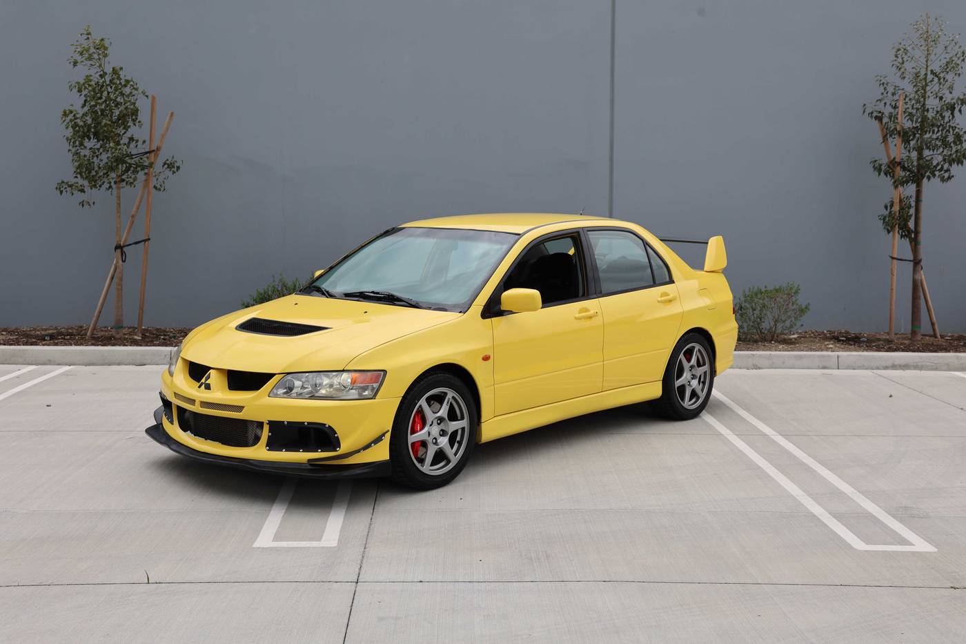 2003 Mitsubishi Lancer Evolution — Sedan — 94,230 mi — Bloomington, CA