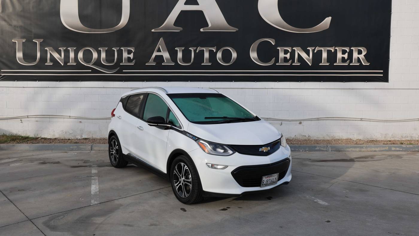 2017 Chevrolet Bolt EV Premier — Hatchback — 120,834 mi — Bloomington, CA
