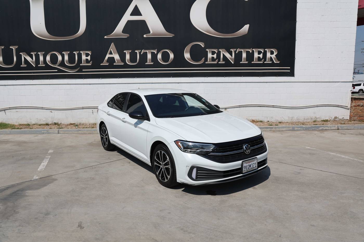 2024 Volkswagen Jetta Sport — Sedan — 28,394 mi — Bloomington, CA
