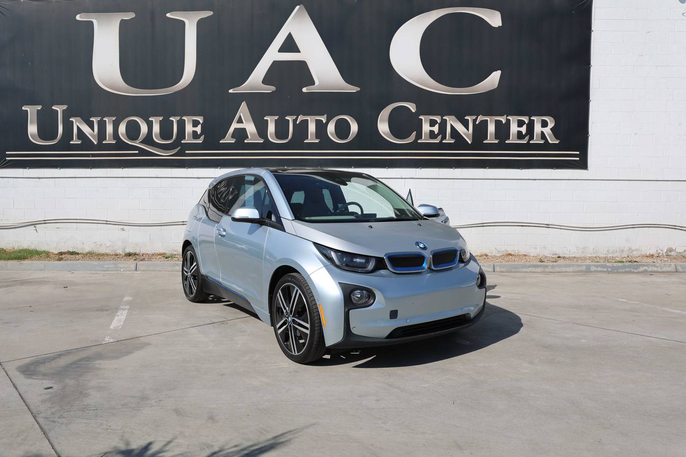 2014 BMW i3 60 Ah — Hatchback — 128,991 mi — Bloomington, CA