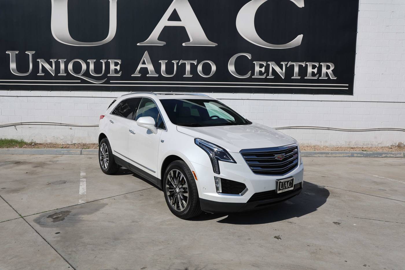 2017 Cadillac XT5 Premium Luxury — SUV — 87,750 mi — Bloomington, CA