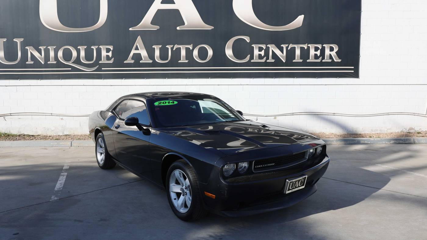 2014 Dodge Challenger SXT — Coupe — 94,731 mi — Bloomington, CA