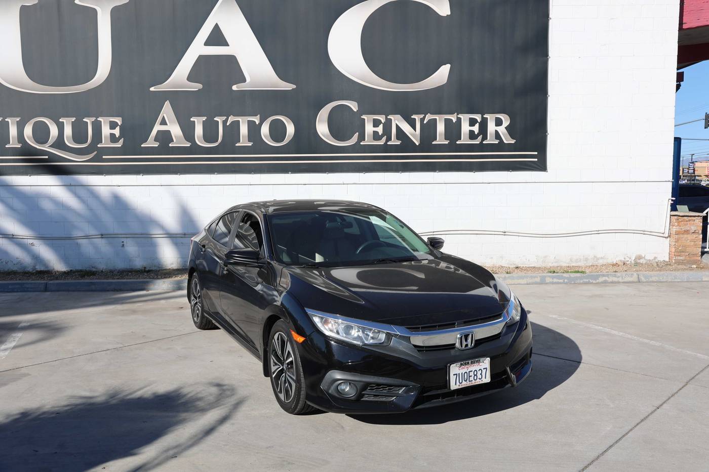2016 Honda Civic EX-T — Sedan — 127,308 mi — Bloomington, CA