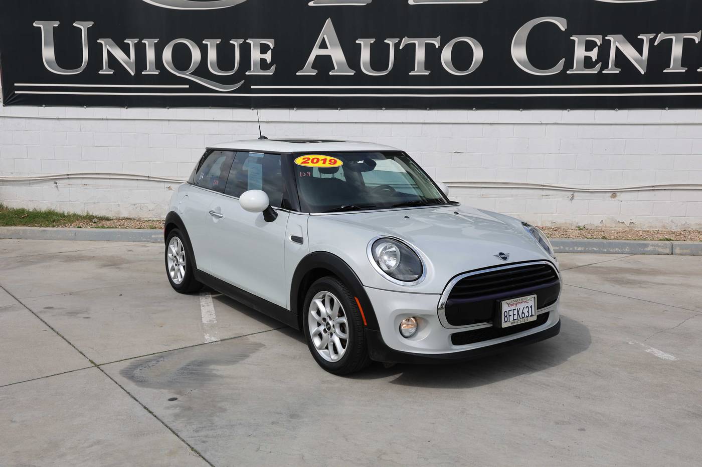 2019 MINI Hardtop Cooper — Hatchback — 68,307 mi — Bloomington, CA