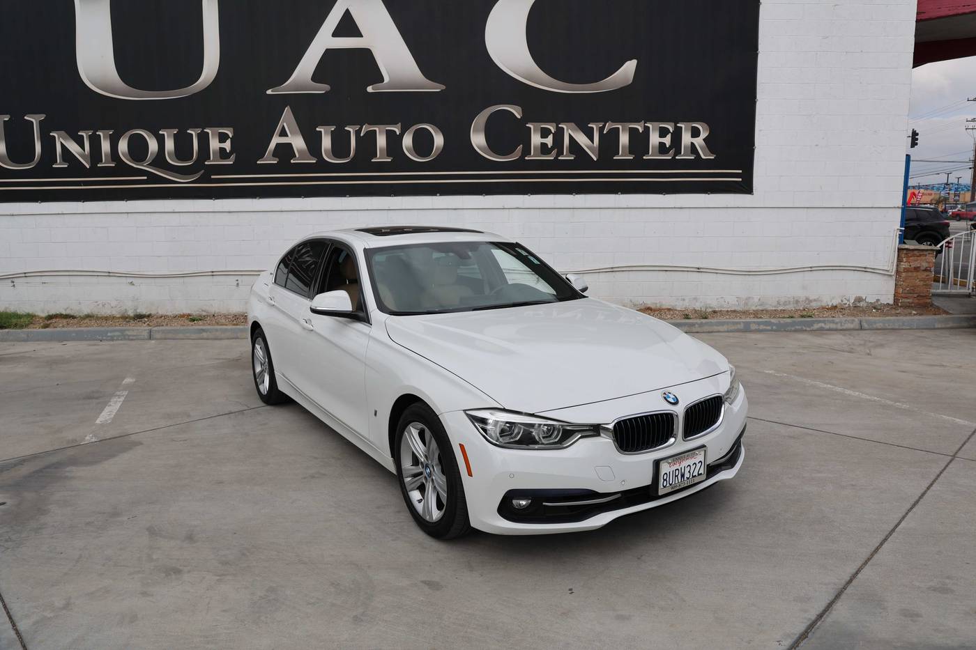 2017 BMW 3 Series 330e — Sedan — 87,893 mi — Bloomington, CA