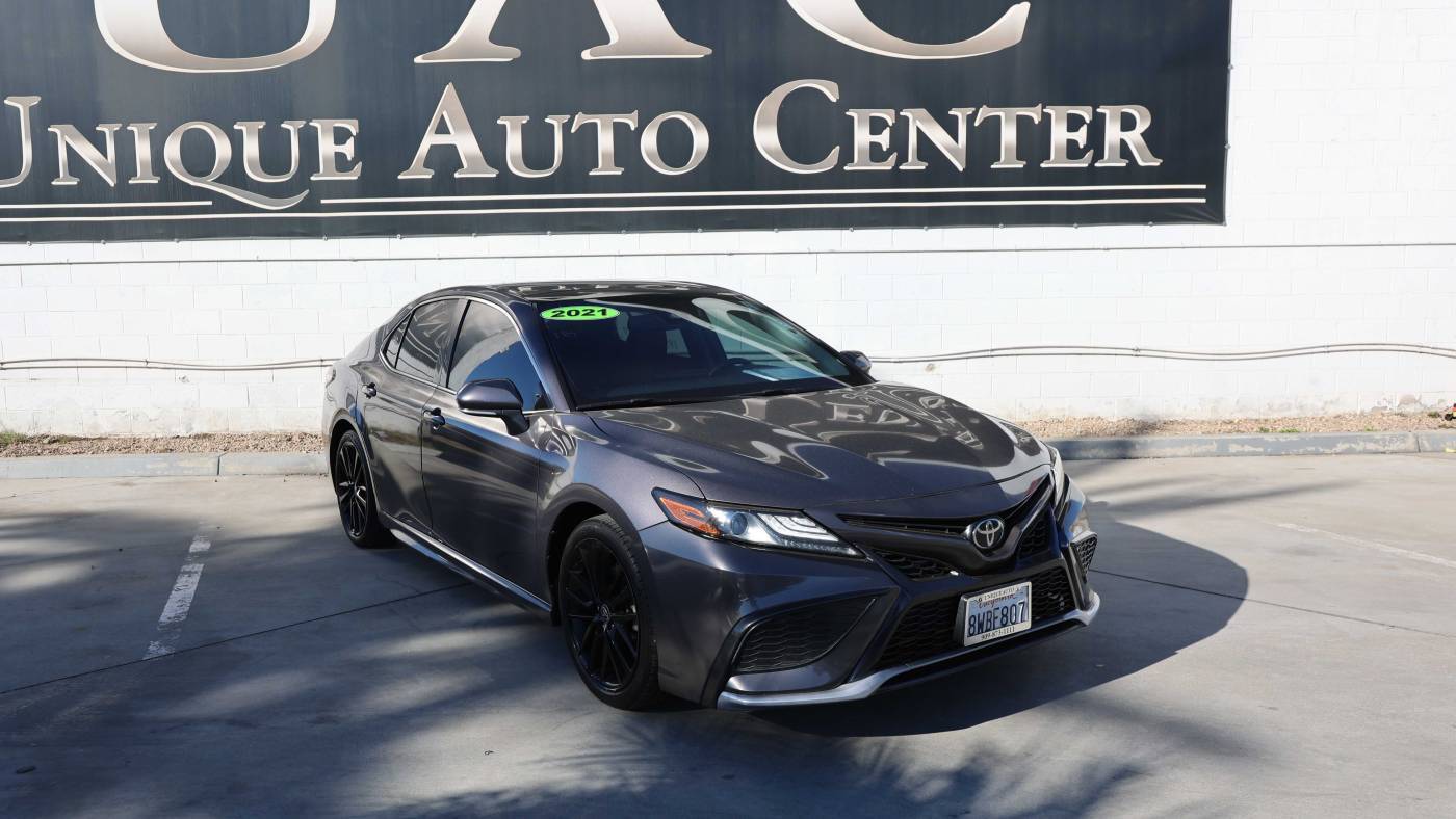 2021 Toyota Camry XSE — Sedan — 118,000 mi — Bloomington, CA