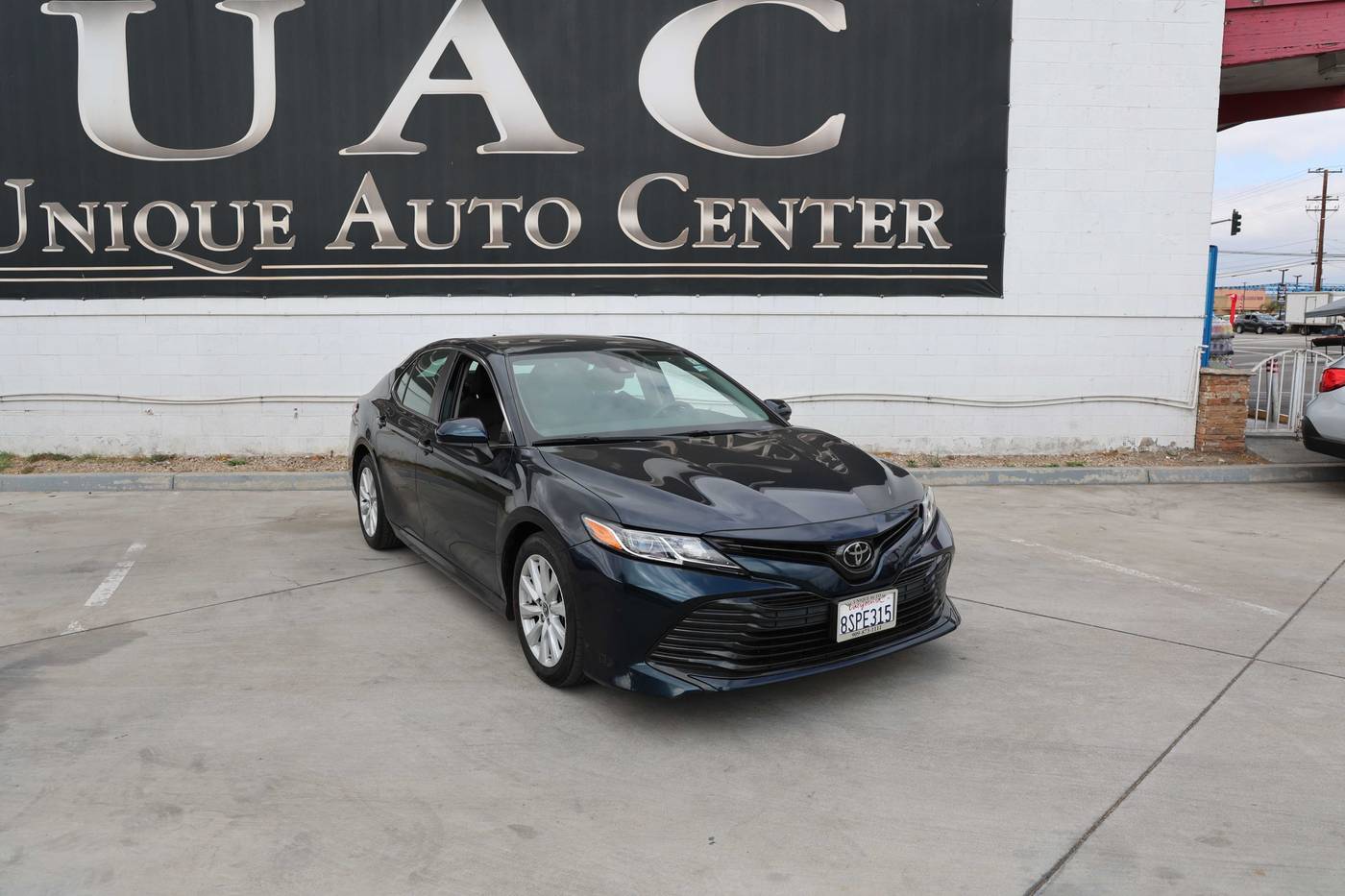 2020 Toyota Camry LE — Sedan — 106,176 mi — Bloomington, CA