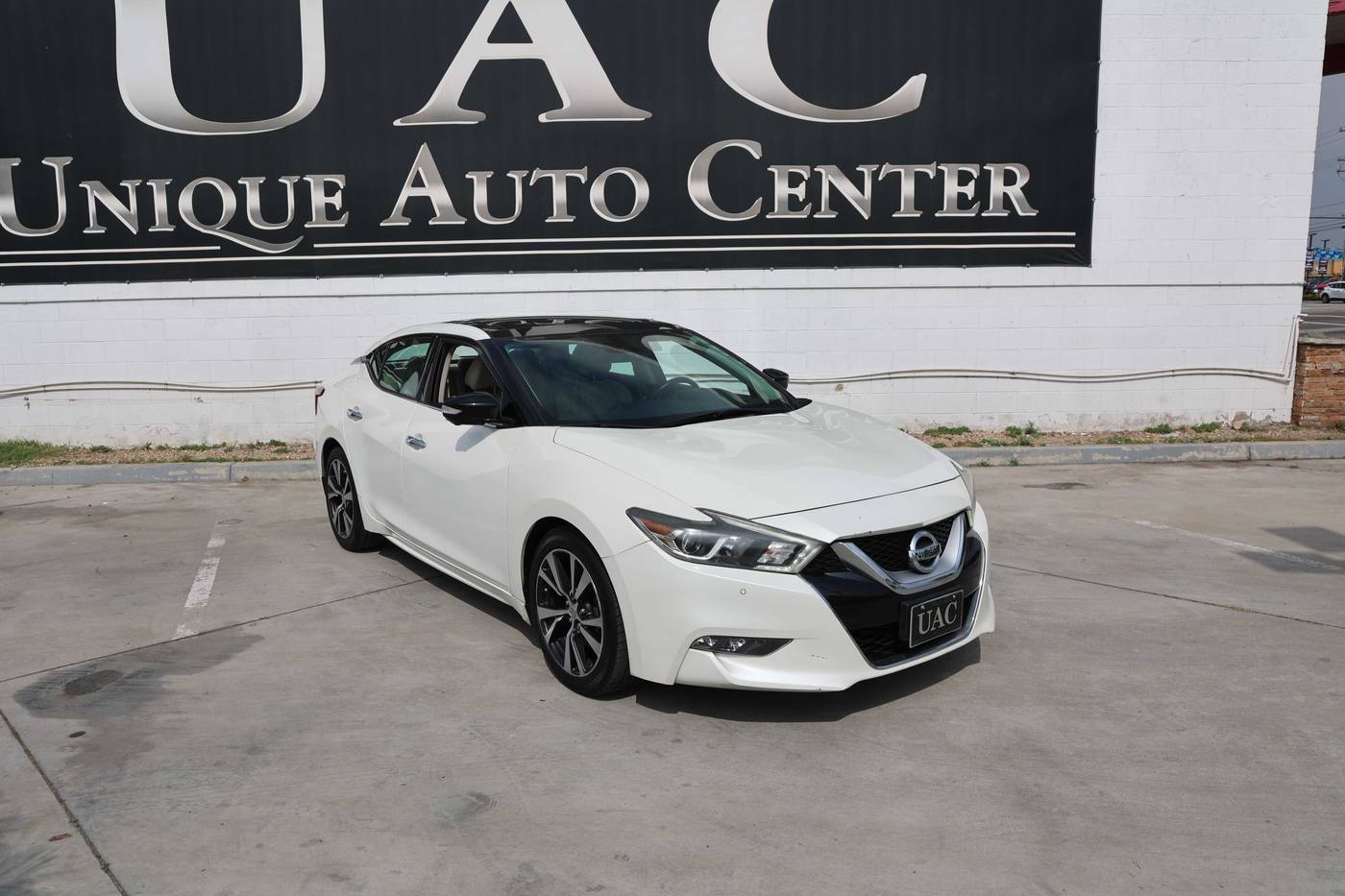 2016 Nissan Maxima Platinum — Sedan — 110,319 mi — Bloomington, CA
