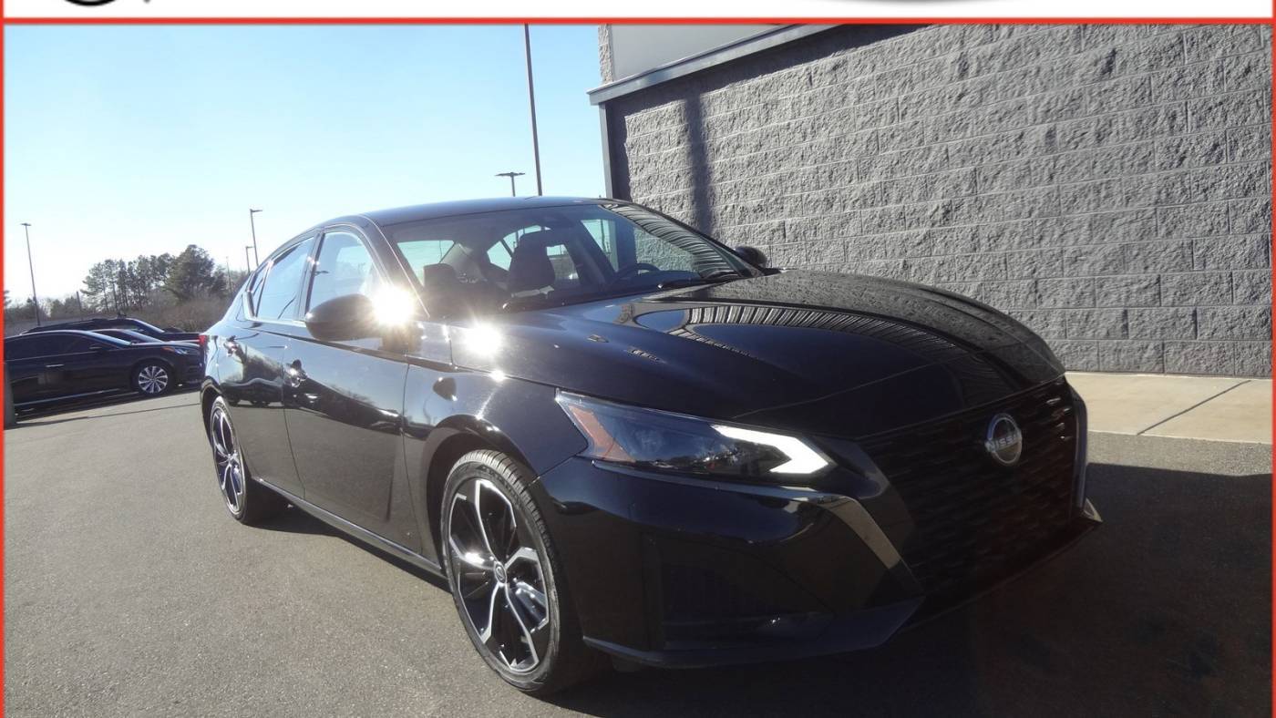 2023 Nissan Altima SR — Sedan — 52,911 mi — Concord, NC