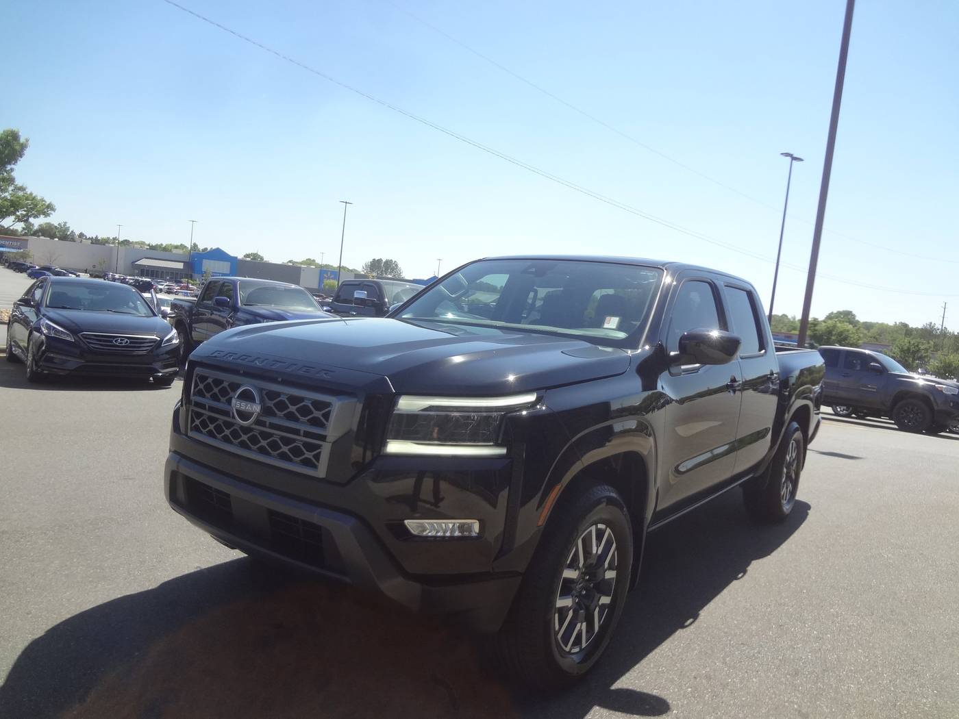 2024 Nissan Frontier SL — Pickup Truck — 5,439 mi — Concord, NC
