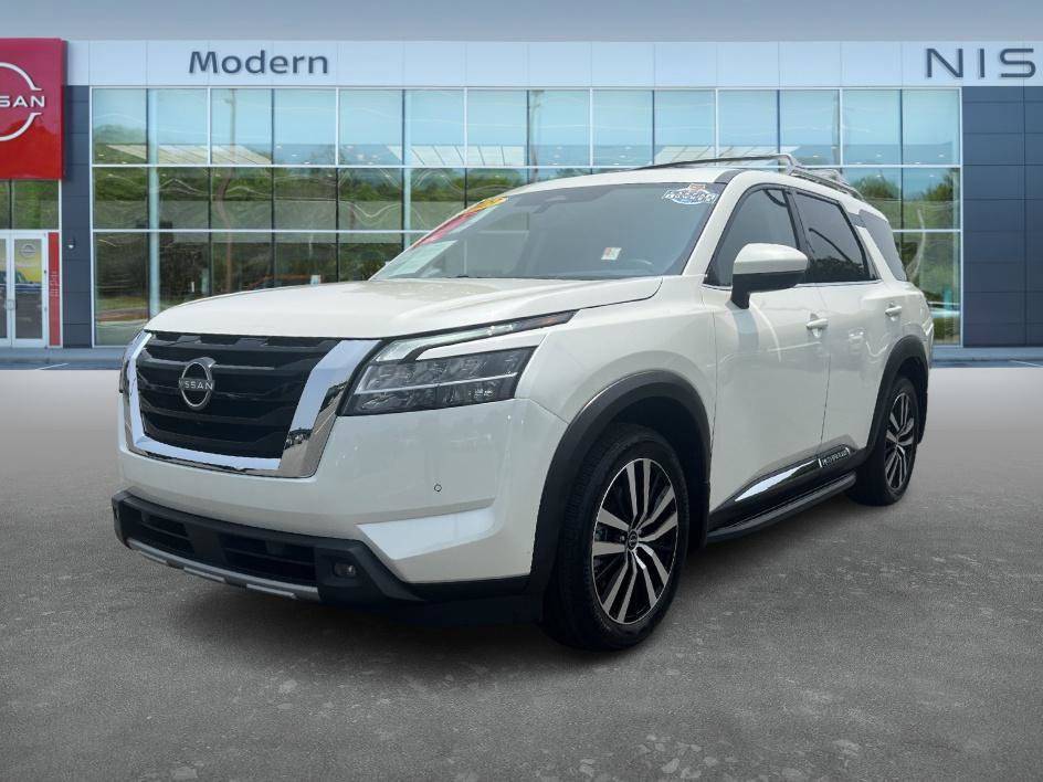 2023 Nissan Pathfinder Platinum — SUV — 22,104 mi — Concord, NC