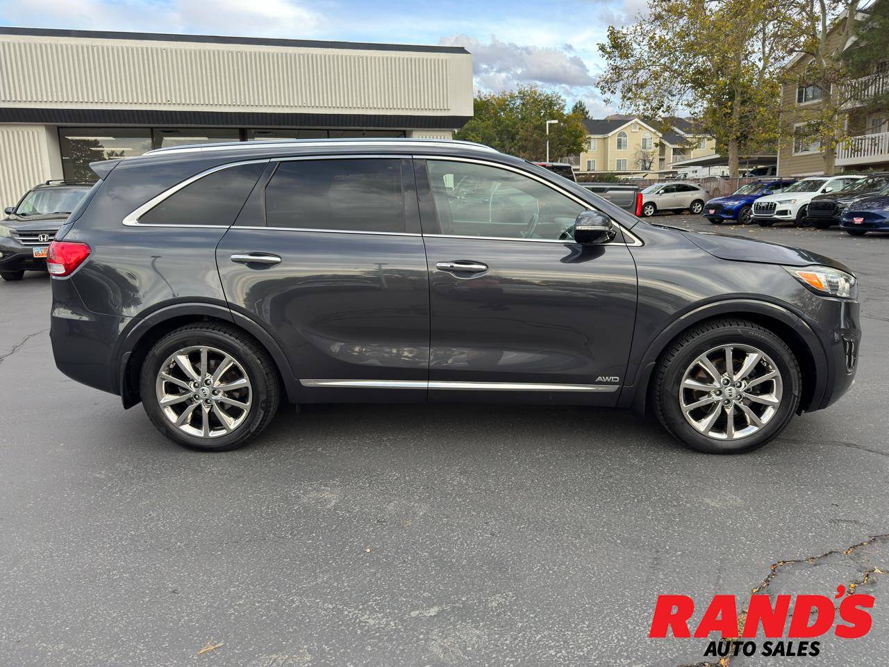 2016 Kia Sorento SX Limited V6 — SUV — 75,815 mi — North Salt Lake, UT