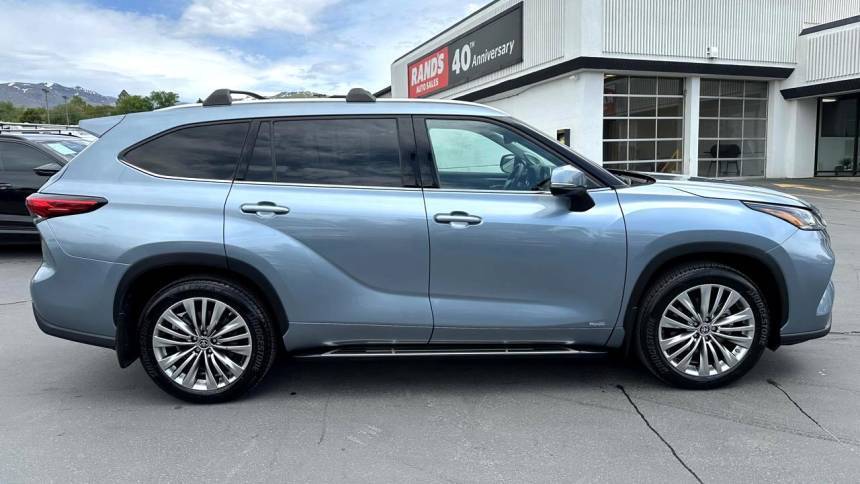 Used Toyota Highlander Hybrid Platinum for Sale in Layton, UT (with ...