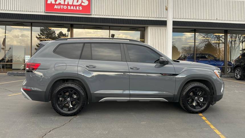 2024 Volkswagen Atlas Peak Edition SE with Technology — SUV — 11,476 mi — North Salt Lake, UT