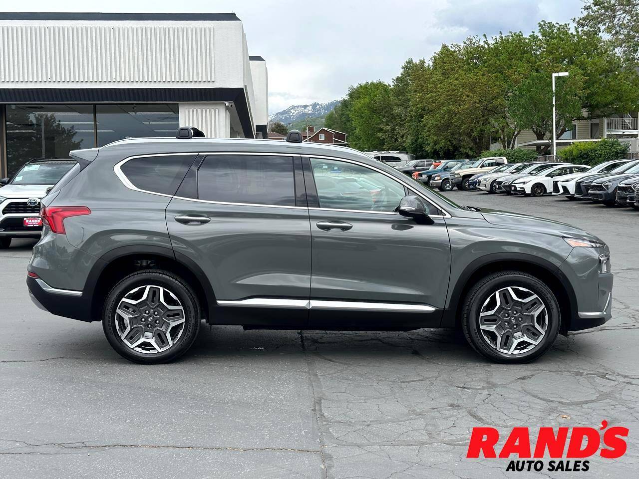 2023 Hyundai Santa Fe Hybrid SEL Premium — SUV — 24,379 mi — North Salt Lake, UT