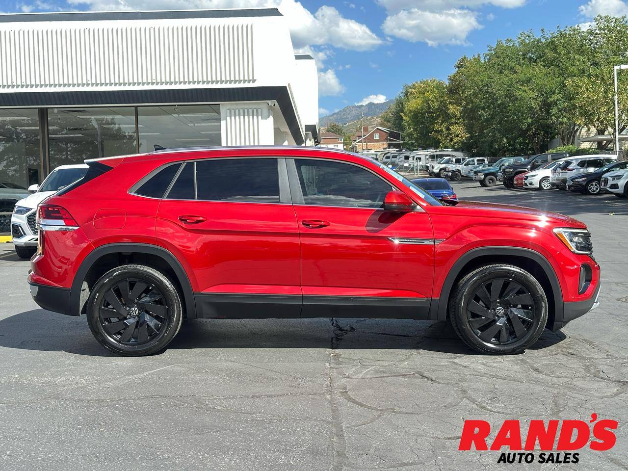 2024 Volkswagen Atlas Cross Sport SE with Technology — SUV — 11,581 mi — North Salt Lake, UT