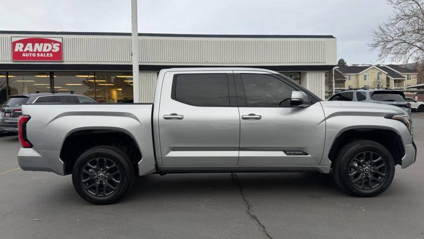 2022 Toyota Tundra Platinum