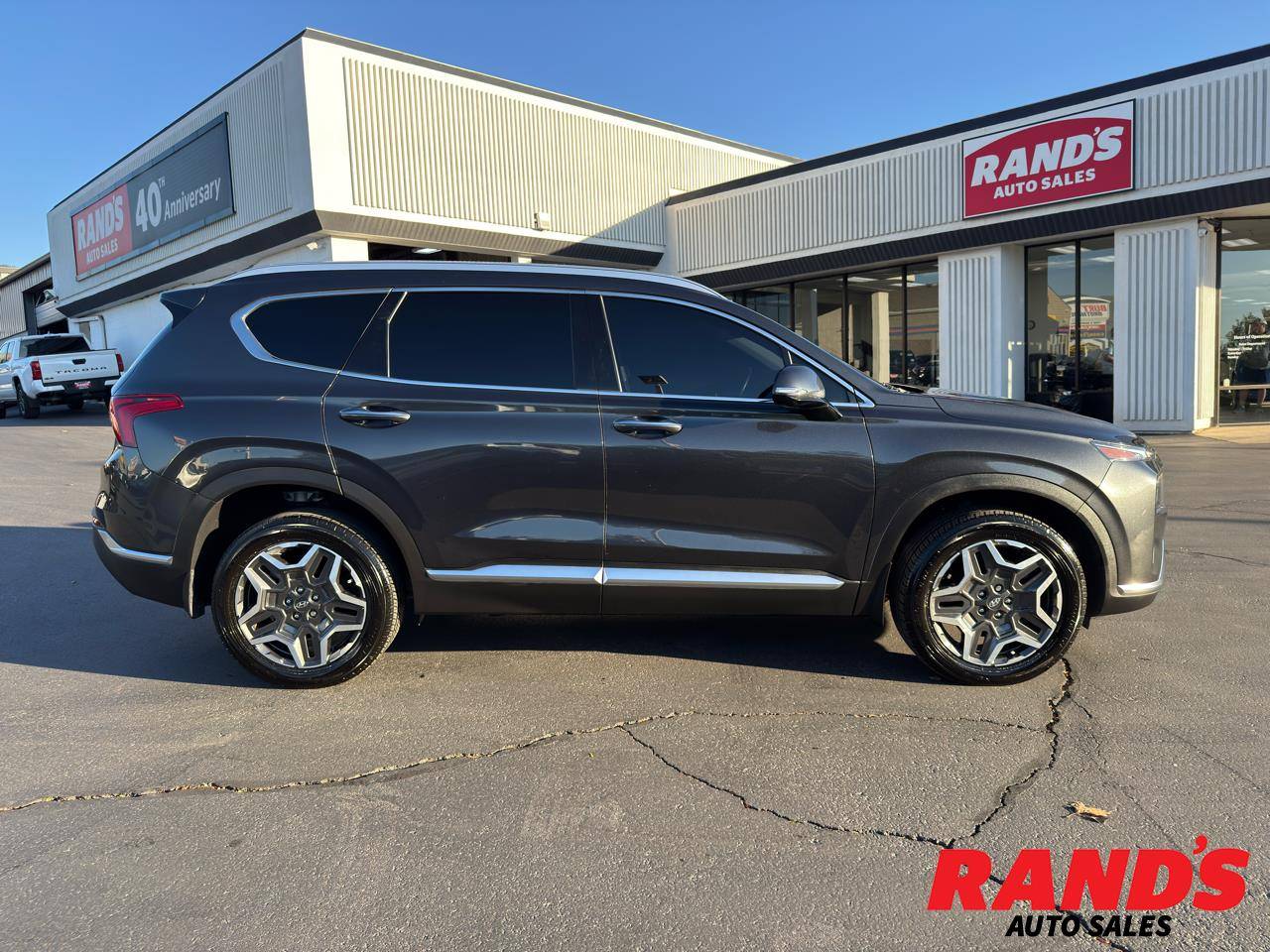 2023 Hyundai Santa Fe Hybrid SEL Premium — SUV — 24,787 mi — North Salt Lake, UT