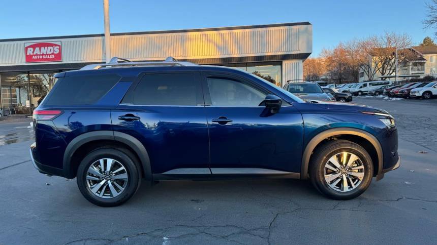 2023 Nissan Pathfinder SL — SUV — 8,059 mi — North Salt Lake, UT