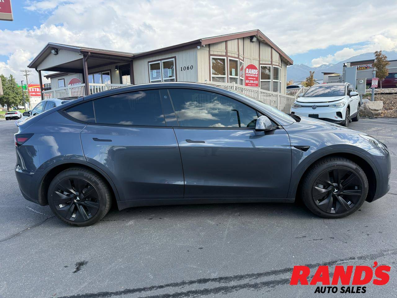 2023 Tesla Model Y Long Range — SUV — 24,679 mi — North Salt Lake, UT