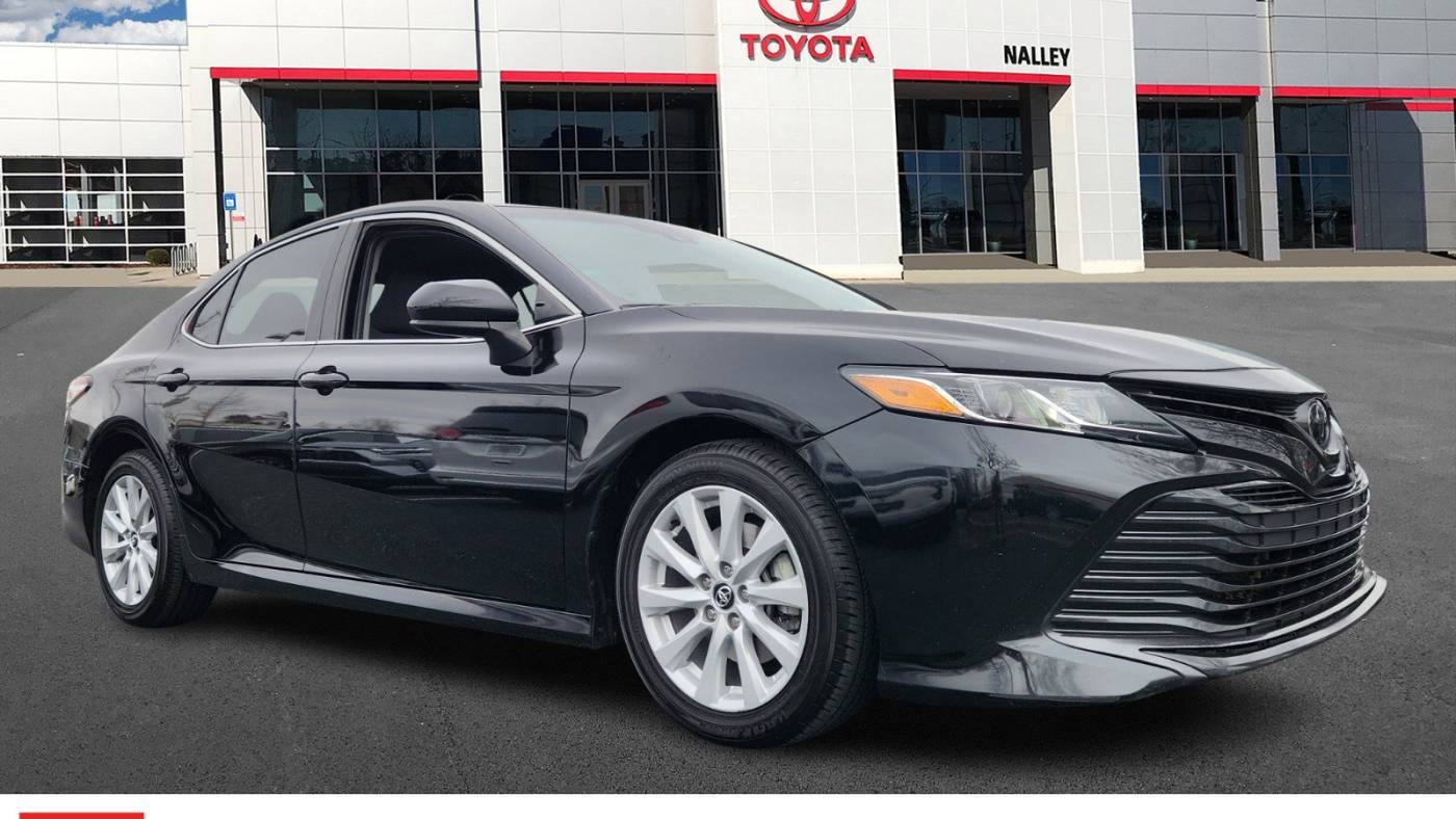 2020 Toyota Camry LE — Sedan — 69,589 mi — Roswell, GA