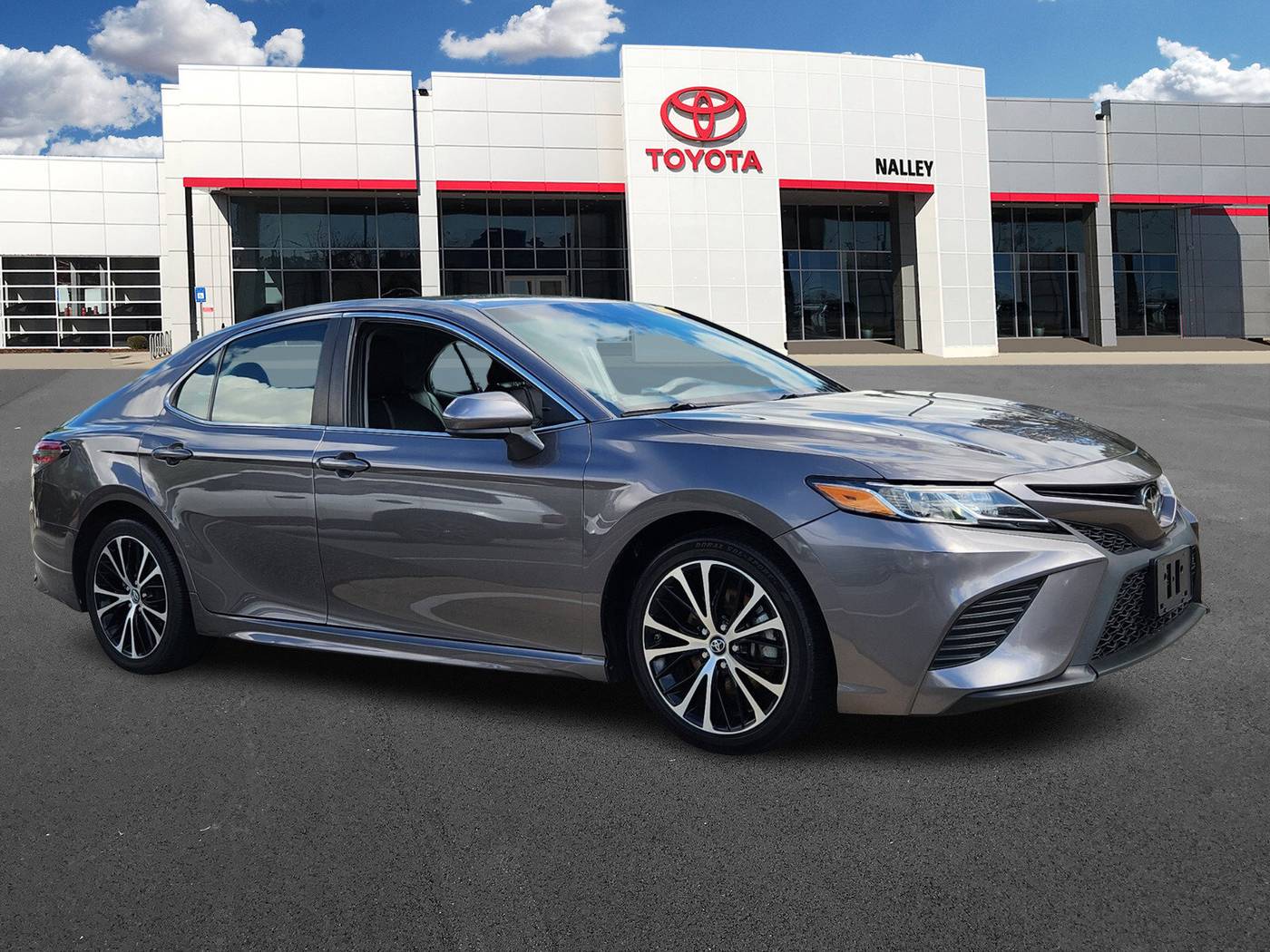 2019 Toyota Camry SE — Sedan — 135,481 mi — Roswell, GA