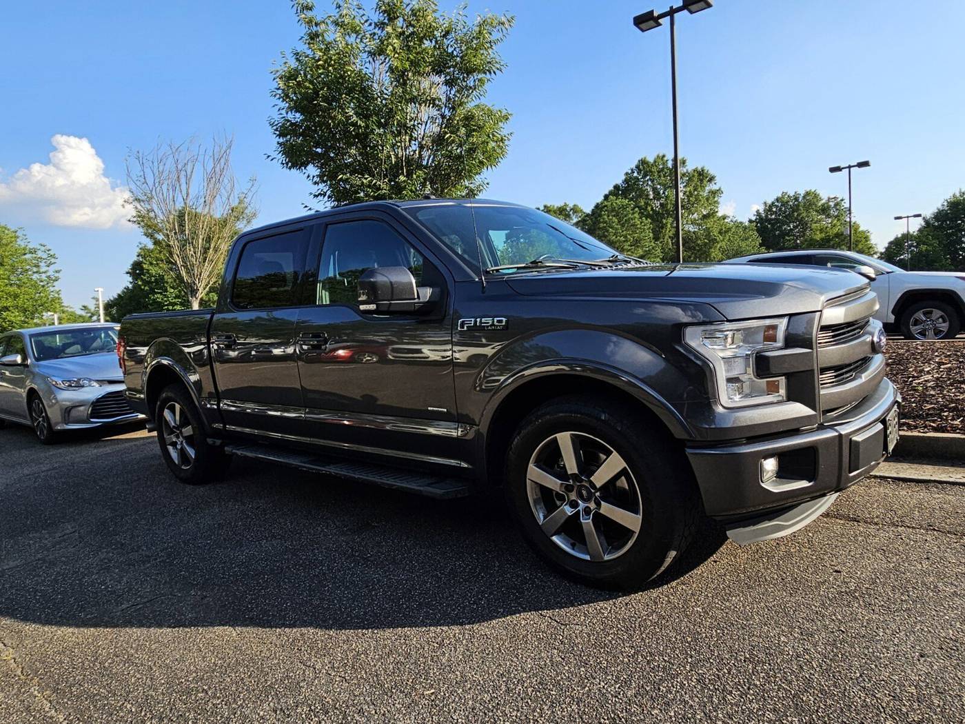 2016 Ford F-150 Lariat — Pickup Truck — 110,943 mi — Roswell, GA