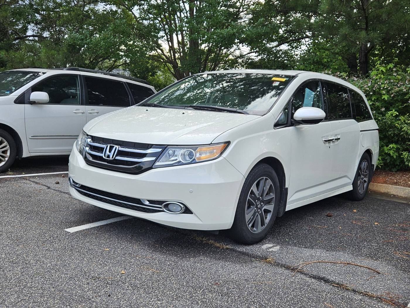 2017 Honda Odyssey Touring — Minivan — 124,133 mi — Roswell, GA