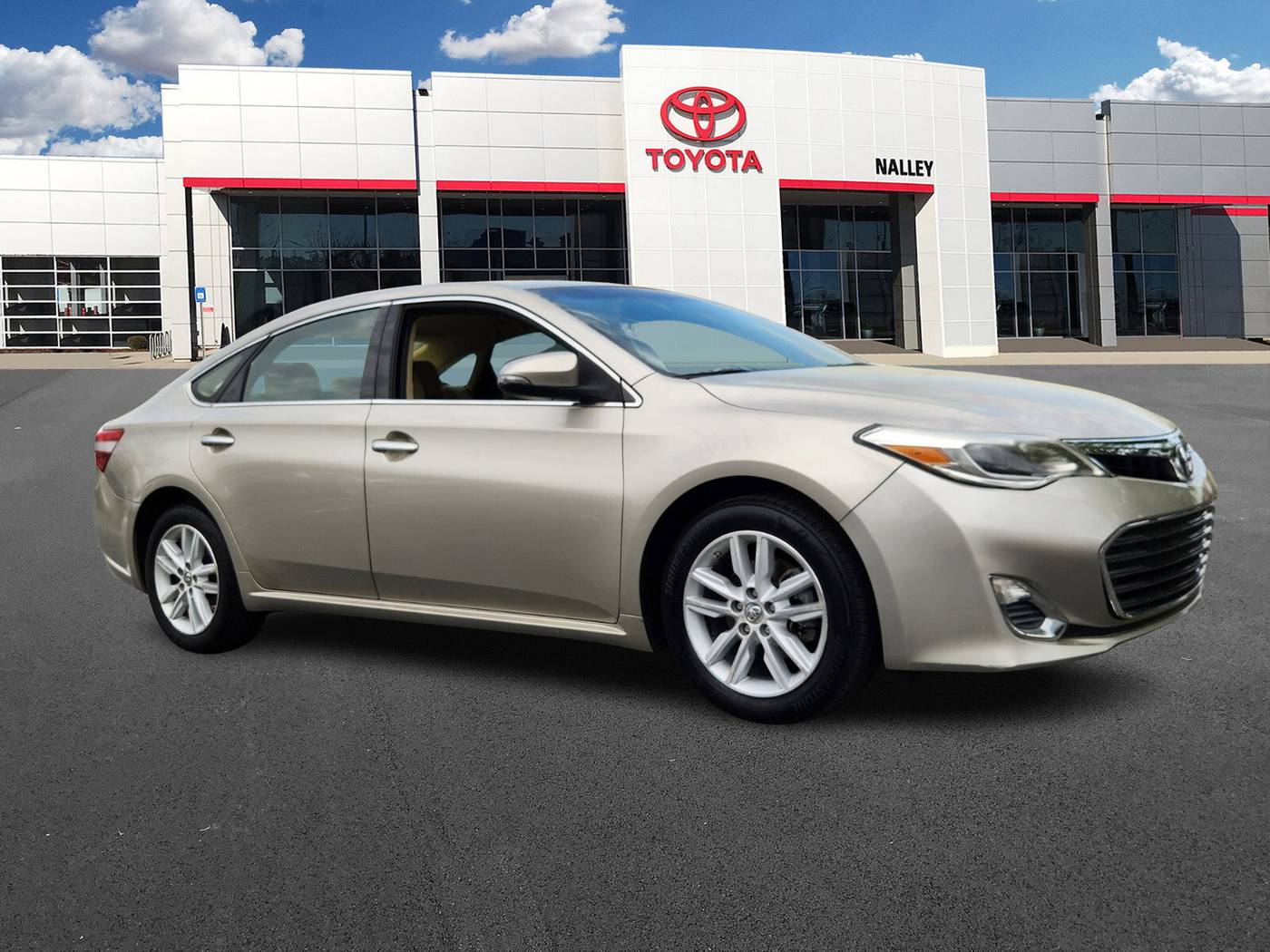 2013 Toyota Avalon XLE — Sedan — 132,448 mi — Roswell, GA