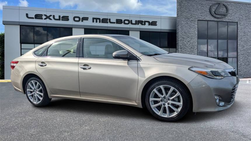 2015 Toyota Avalon Limited — Sedan — 104,547 mi — Viera, FL