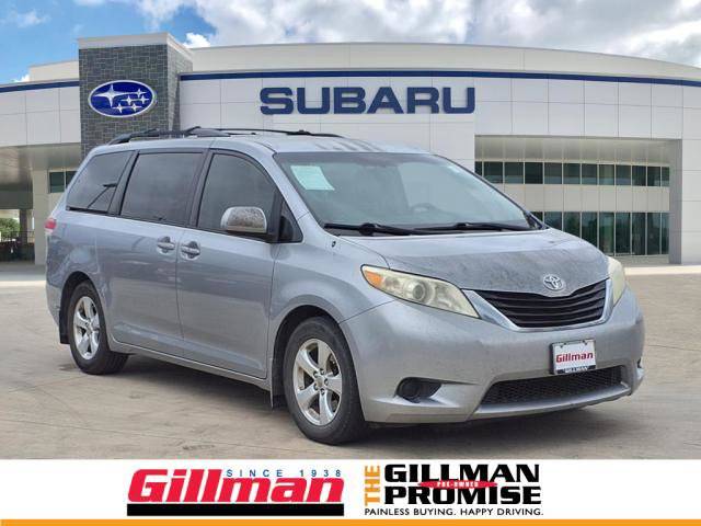 2013 Toyota Sienna LE — Minivan — 252,431 mi — Selma, TX