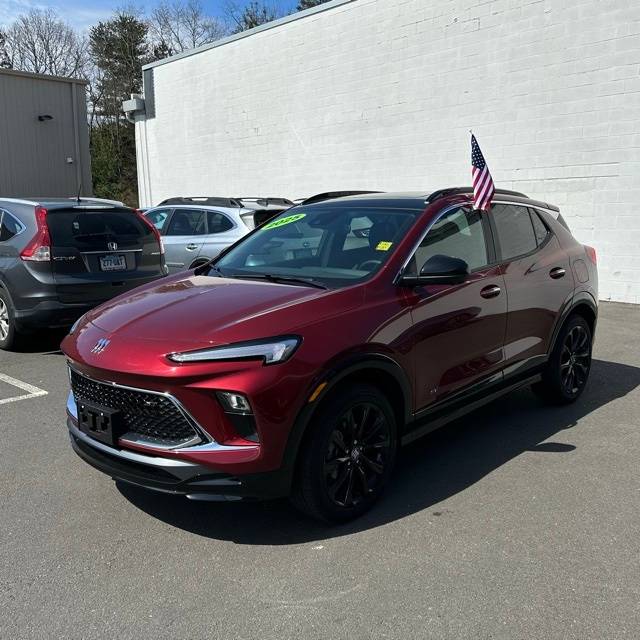 2025 Buick Encore GX Sport Touring — SUV — 671 mi — Milford, CT