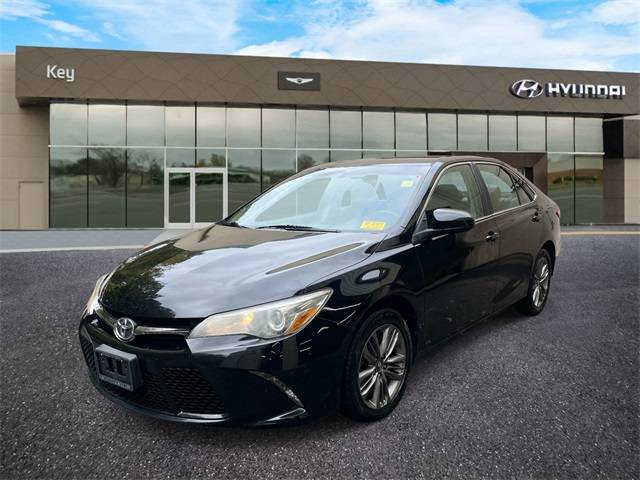 2017 Toyota Camry SE — Sedan — 70,955 mi — Milford, CT