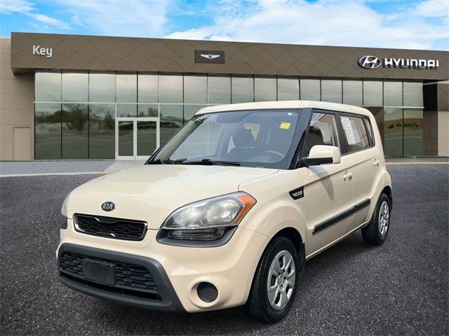 2013 Kia Soul Base — Hatchback — 79,677 mi — Milford, CT
