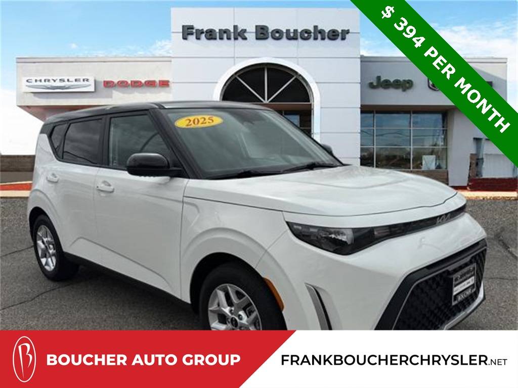 2025 Kia Soul S — Hatchback — 8,266 mi — Janesville, WI