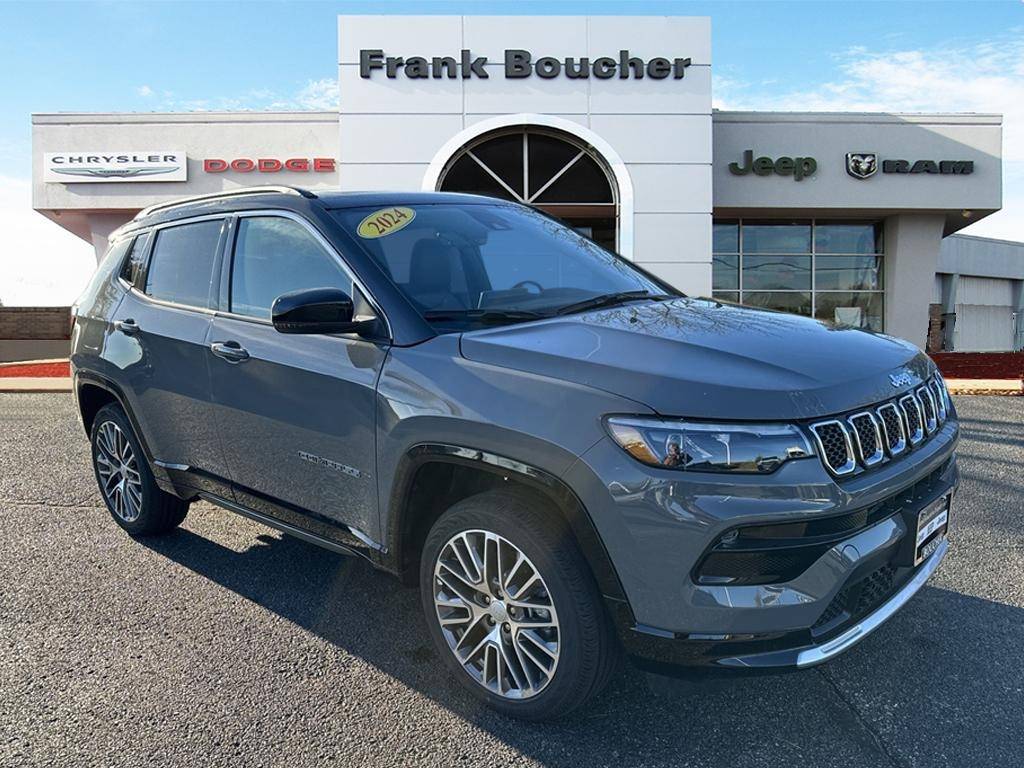 2024 Jeep Compass Limited — SUV — 7,496 mi — Janesville, WI