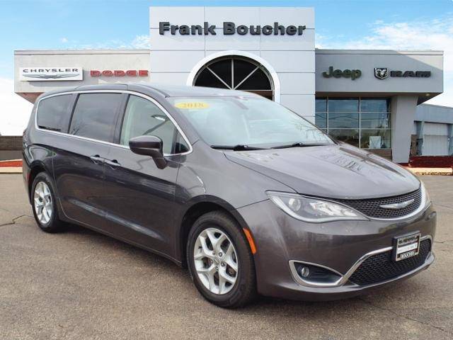 2018 Chrysler Pacifica Touring Plus — Minivan — 87,854 mi — Janesville, WI