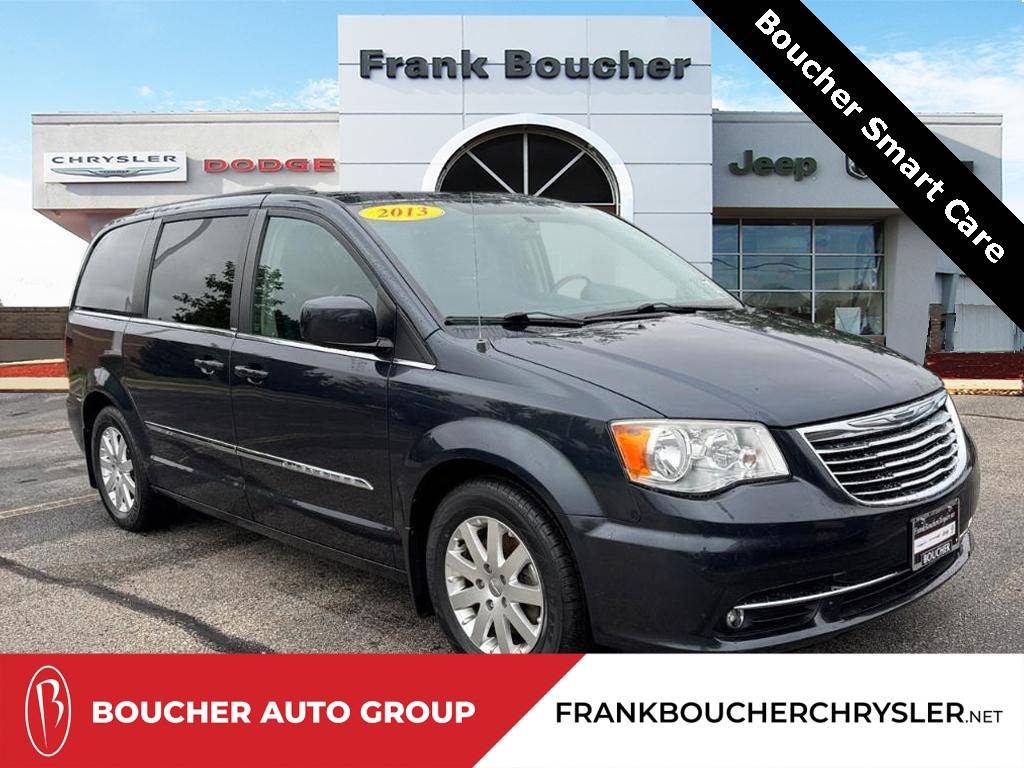 2013 Chrysler Town & Country Touring — Minivan — 118,691 mi — Janesville, WI