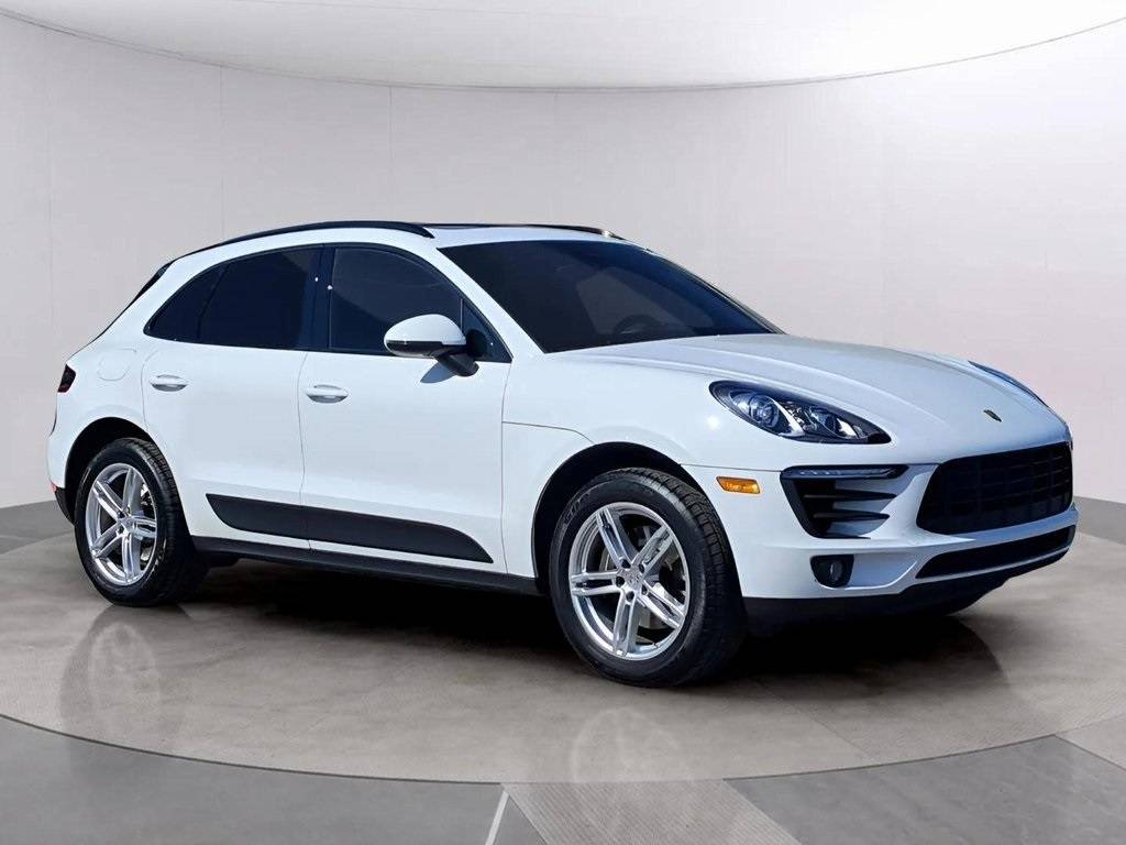 2017 Porsche Macan Standard — SUV — 39,548 mi — Waukesha, WI