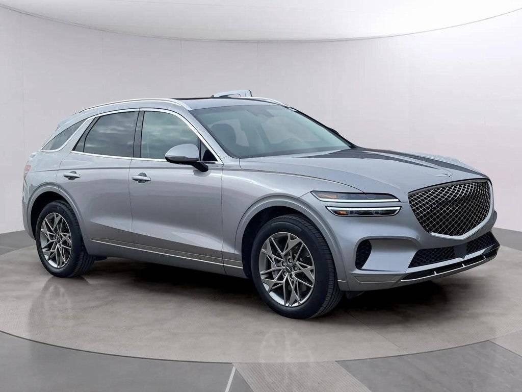 2025 Genesis GV70 2.5T — SUV — 5,262 mi — Waukesha, WI
