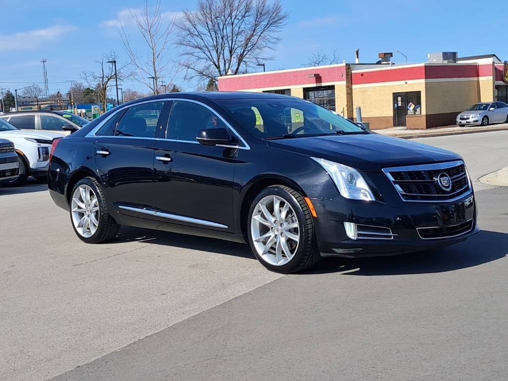 2014 Cadillac XTS Premium — Sedan — 108,716 mi — Waukesha, WI