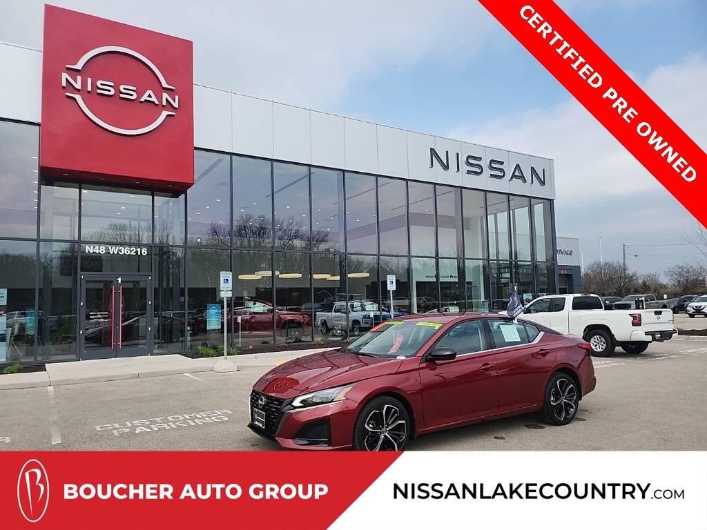 2024 Nissan Altima SR — Sedan — 4,276 mi — Oconomowoc, WI