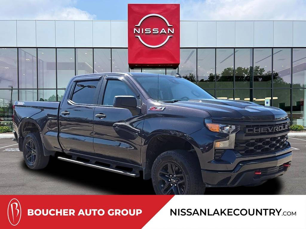 2022 Chevrolet Silverado 1500 Custom Trail Boss — Pickup Truck — 47,189 mi — Oconomowoc, WI