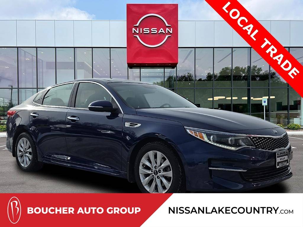 2016 Kia Optima EX — Sedan — 77,276 mi — Oconomowoc, WI