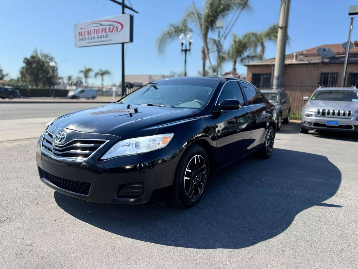 2010 Toyota Camry LE — Sedan — 155,620 mi — SANTA ANA, CA