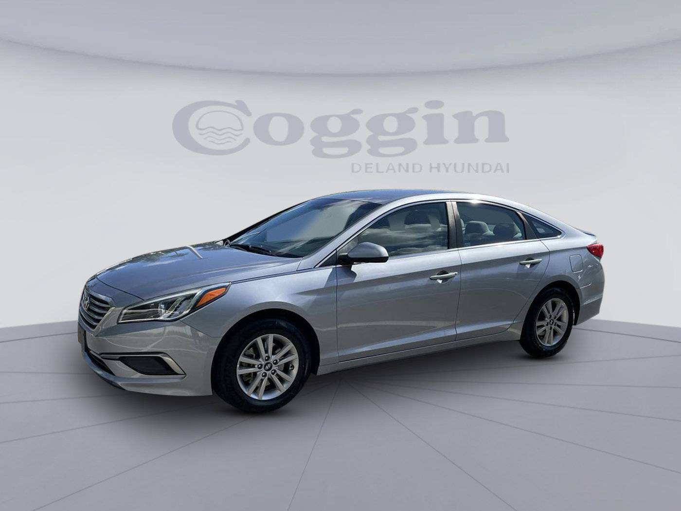 2016 Hyundai Sonata SE — Sedan — 68,001 mi — Deland, FL
