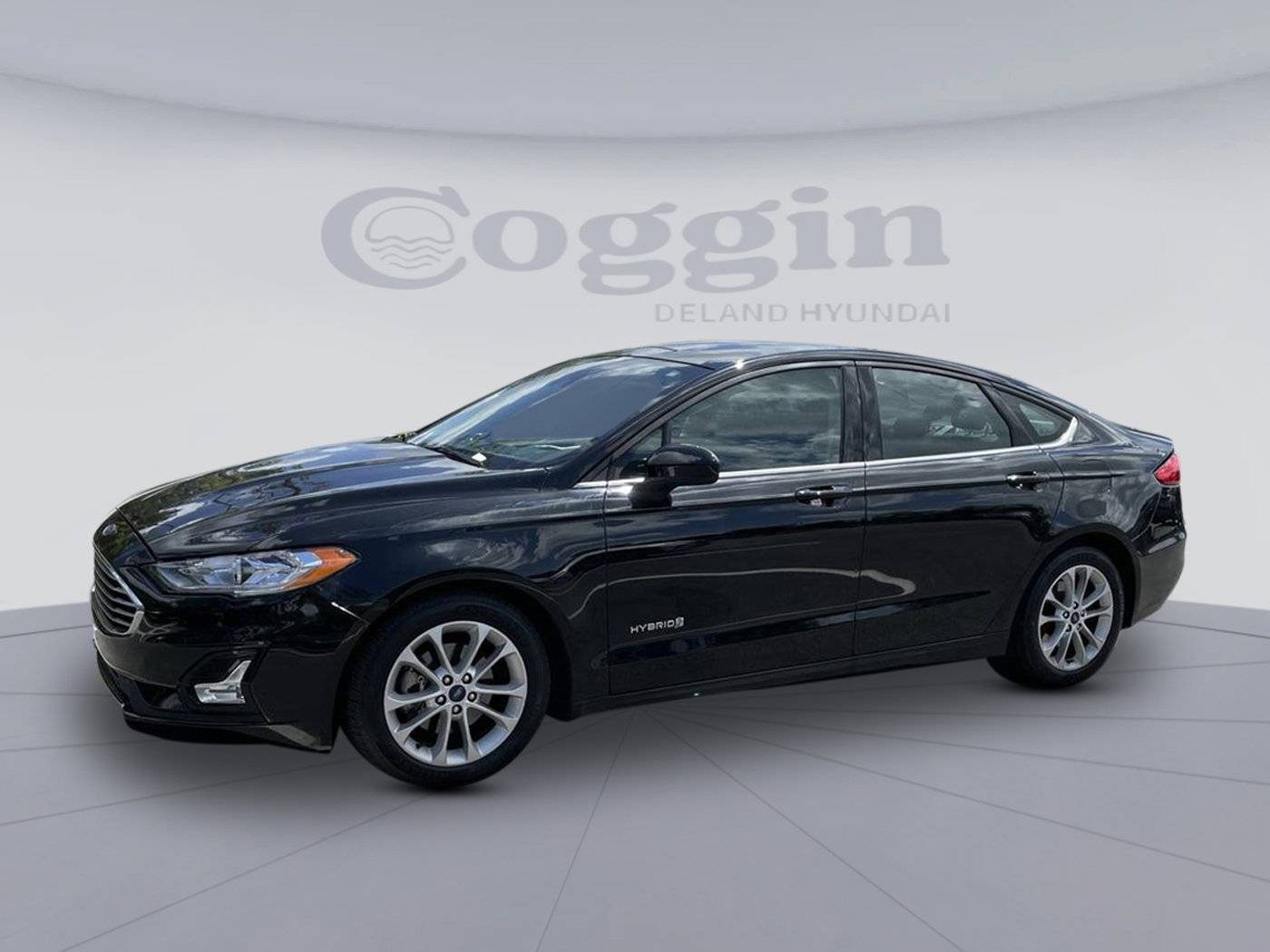2019 Ford Fusion Hybrid SE — Sedan — 184,900 mi — Deland, FL