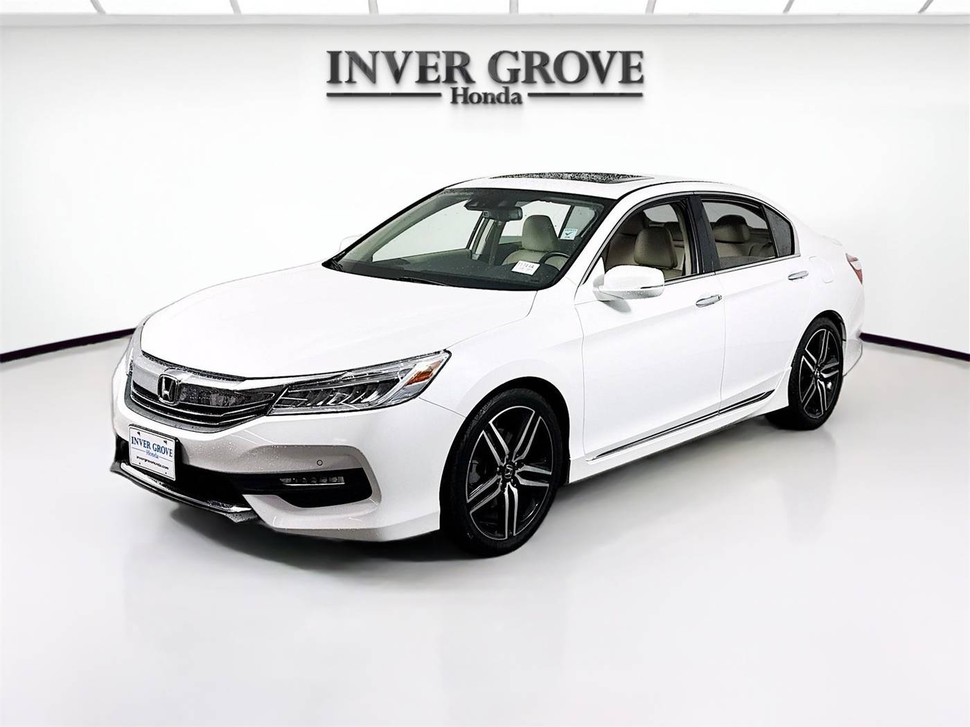 2016 Honda Accord Touring — Sedan — 73,322 mi — Inver Grove Heights, MN